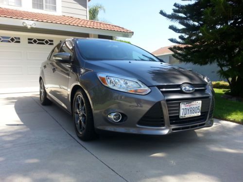 2014 ford focus se, 4dr, 2.0l, cd, sync, power windows/doors, leather, 1 year xm