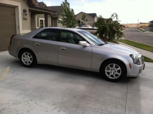 2005 cadillac cts base sedan 4-door 3.6l