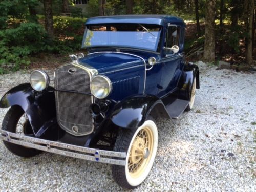 1931 model a ford deluxe coupe