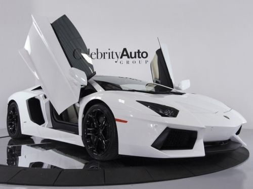 2012 lamborghini aventador 892 miles