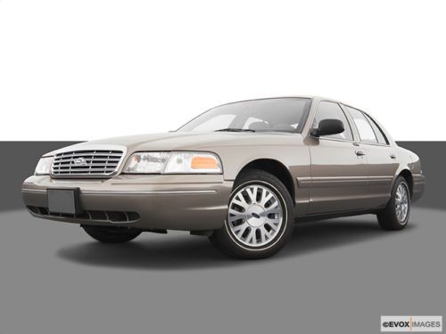 2004 ford crown victoria base sedan 4-door 4.6l