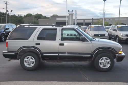 1999 blazer local trade in. runs and drives. michigan patina (some rust)