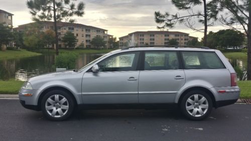 Wagon gls fully loaded leather package diesel florida car excellent condition!!!