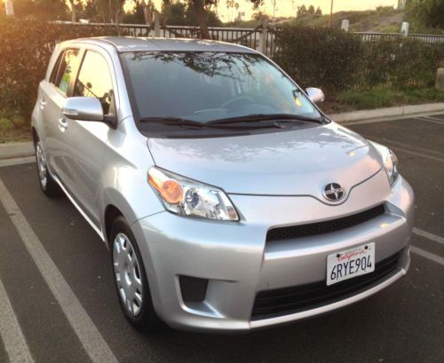 Scion xd 2011 toyota maintained 42k m. warranty usb tires cruise control 11 car