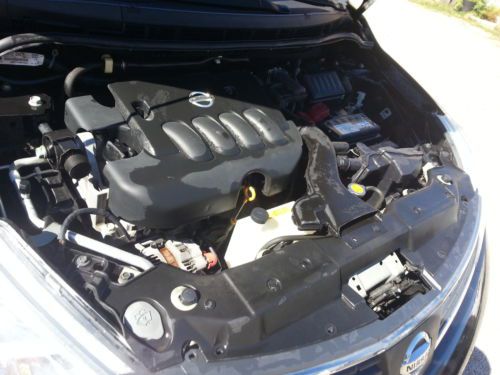 2009 Nissan Versa hactback   ...Salvage  title   ..Low miles, image 17