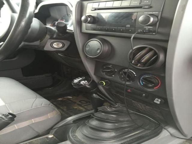 Jeep wrangler sport 2dr stick shift