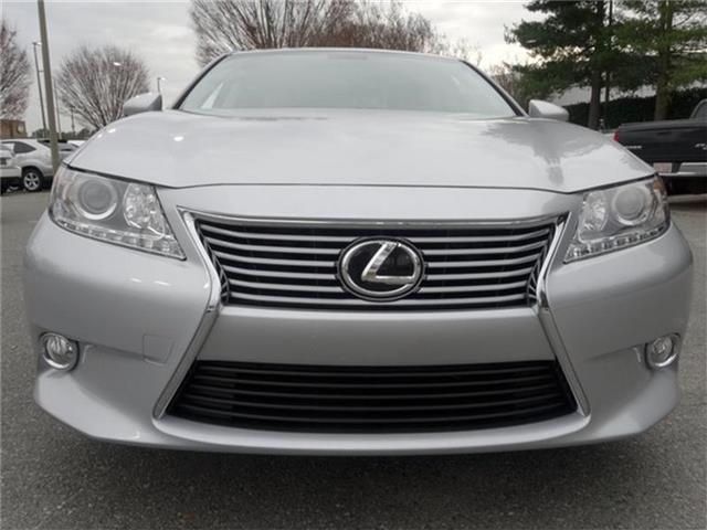  2013 lexus es 350 base $10,800usd!!