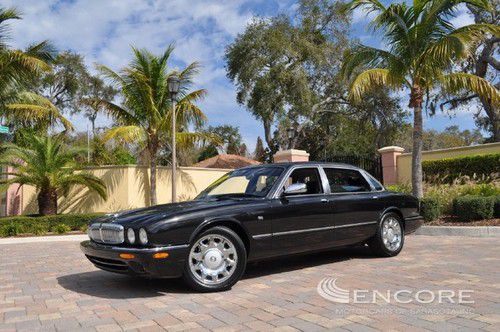 2000 jaguar xj vanden plas**prem sound**6 dics**fla car**pwr htd seats**low mile