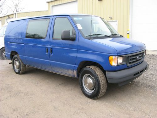 03 ford e-250 cargo van/v6/1 owner/runs great! cheap!!  low reserve! bin $1790!