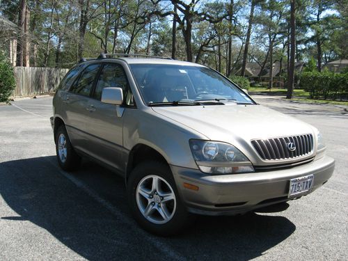 2000 gold lexus rx300 - 1 owner, all records, new tires, battery, inspection