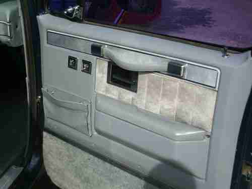 1989 Chevrolet Blazer Silverado Sport Utility 2-Door 5.7L, US $2,500.00, image 17
