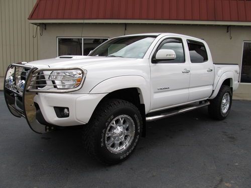 2012 toyota tacoma base crew cab pickup 4-door 4.0l