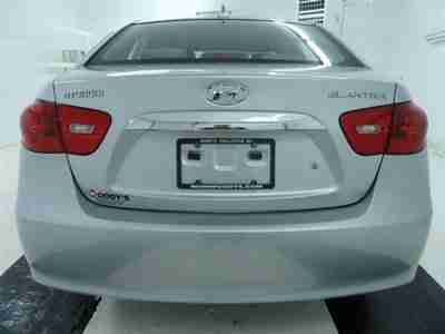 Front Wheel Drive 34 MPG Stereo with Aux USB Port Used Cars Greater Kansas City, image 4