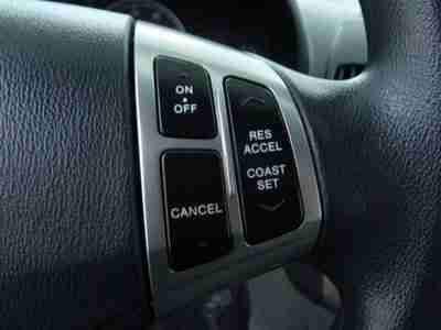 Front Wheel Drive 34 MPG Stereo with Aux USB Port Used Cars Greater Kansas City, image 9