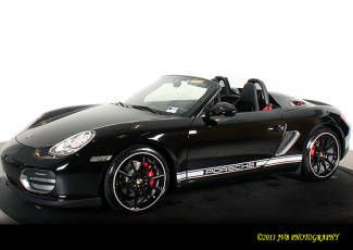 2012 black on black boxster spyder, low miles, alcantara interior!