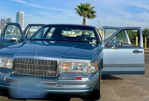 1990 Lincoln Town Car 4dr Sedan, US $1,000.00, image 2