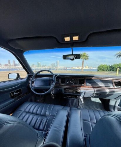 1990 Lincoln Town Car 4dr Sedan, US $1,000.00, image 5