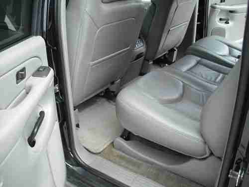 2004 Chevrolet Suburban 1500 Z71 4WD, US $12,500.00, image 8