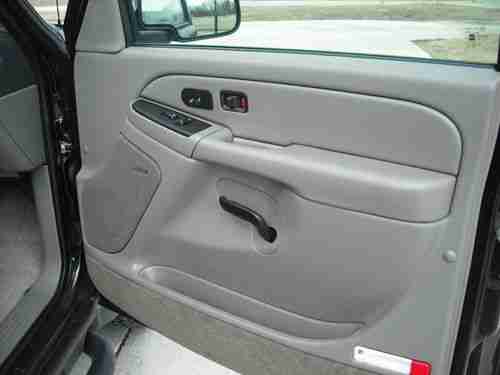 2004 Chevrolet Suburban 1500 Z71 4WD, US $12,500.00, image 12