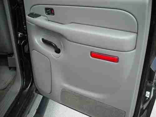 2004 Chevrolet Suburban 1500 Z71 4WD, US $12,500.00, image 14
