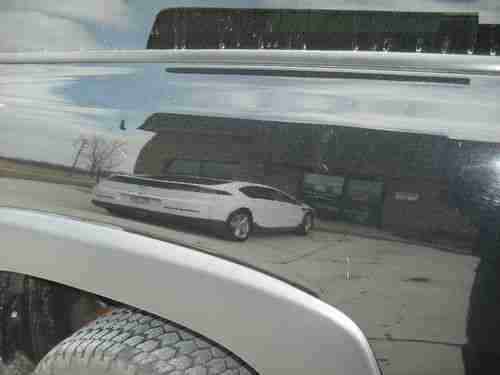 2004 Chevrolet Suburban 1500 Z71 4WD, US $12,500.00, image 16