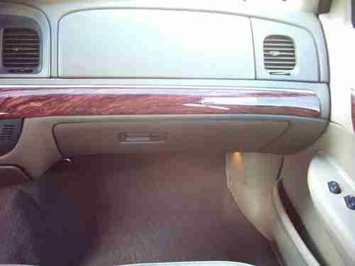 ONLY 35,900 ORIG. LOW MILES! CROWN VICTORIA, TOWN CAR, CADILLAC, LESABRE, image 17