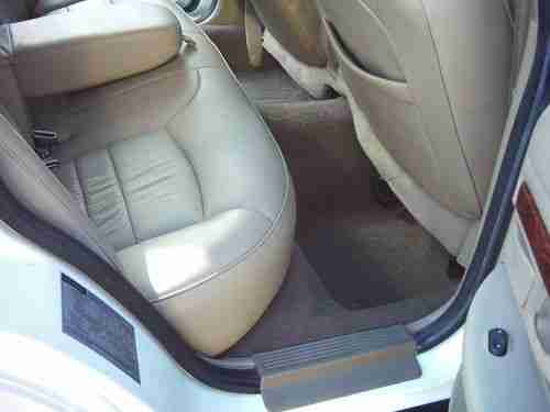 ONLY 35,900 ORIG. LOW MILES! CROWN VICTORIA, TOWN CAR, CADILLAC, LESABRE, image 18