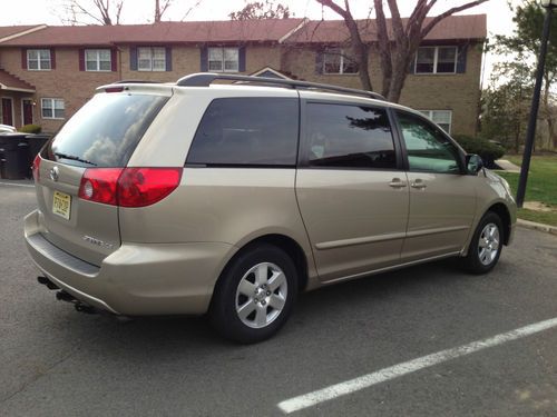 2006 toyota sienna le mini passenger van 5-door 3.3l