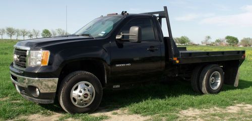 Gmc 2012 sierra 3500 2wd regular cab flatbed truck