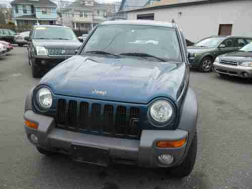 NO RESERVE SUNROOF 4X4 GOOD CAR !! 03 PRICED FOR IMMEDIATE SALE!!, image 2