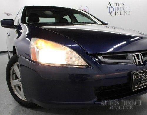 We finance 2004 honda accord sdn ex 5spd clean carfax lthrhtdsts 6cd mroof pwrst