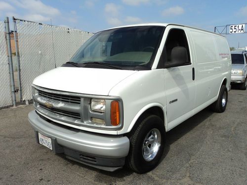 2001 chevy express, no reserve
