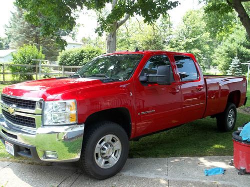 2008 chevy silverado,ltz, 3500 crewcab,long bed 4x4,srw