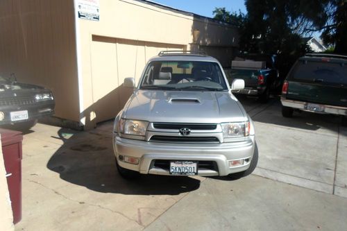 Toyota 4runner sport edition v6 auto clean