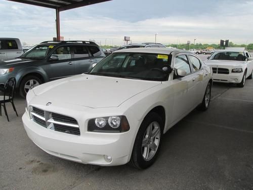 Dodge charger 2010 - 4-door - 6-cylinder gas - cloth interior - 97k mile