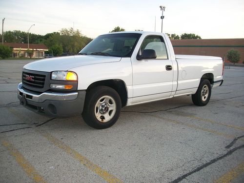 2003 sierra 1500 sle v6/4.3l with fiberglass bed cover