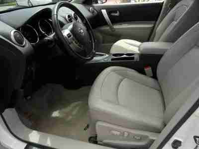 Heated Seats Clean CARFAX Smoke free Excellent Cond Must sell, image 2