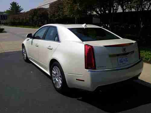2010 Cadillac CTS Luxury Sedan 4-Door 3.0L, image 7