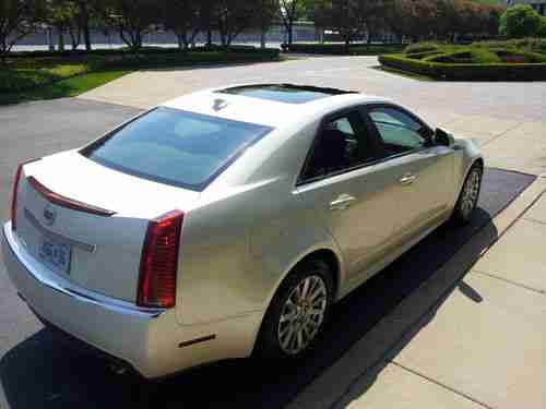 2010 Cadillac CTS Luxury Sedan 4-Door 3.0L, image 11