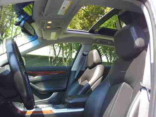 2010 Cadillac CTS Luxury Sedan 4-Door 3.0L, image 15