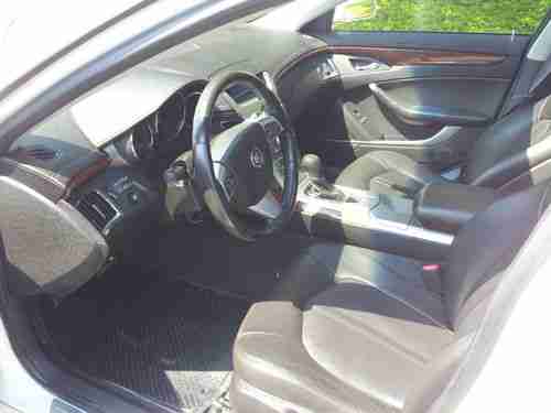 2010 Cadillac CTS Luxury Sedan 4-Door 3.0L, image 16