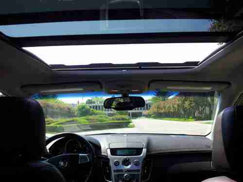 2010 Cadillac CTS Luxury Sedan 4-Door 3.0L, image 21