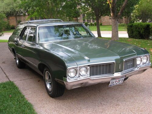 1970 oldsmobile cutlass base 7.5l