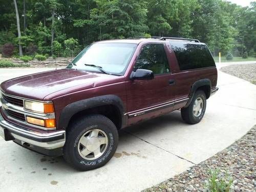 1996 chevrolet tahoe lt sport utility 2-door 5.7l