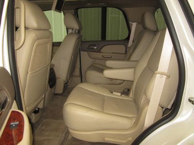 2011 White Chevrolet Tahoe LTZ 4x4 - 1 owner -  Leather DVD - 40k, US $42,900.00, image 5