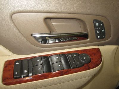2011 White Chevrolet Tahoe LTZ 4x4 - 1 owner -  Leather DVD - 40k, US $42,900.00, image 10