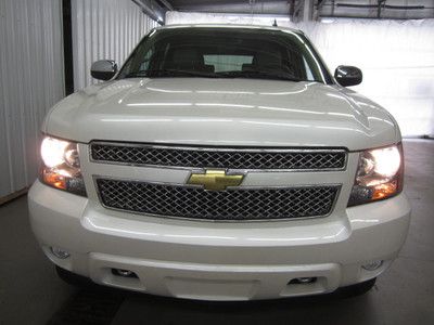 2011 White Chevrolet Tahoe LTZ 4x4 - 1 owner -  Leather DVD - 40k, US $42,900.00, image 16