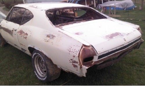 1968 chevelle rolling project solid car