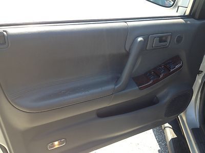 Pre-Owned Dealer trade 4x4 Must sell V6, image 12