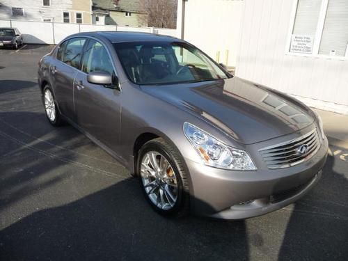 2008 infiniti g35x with navigation